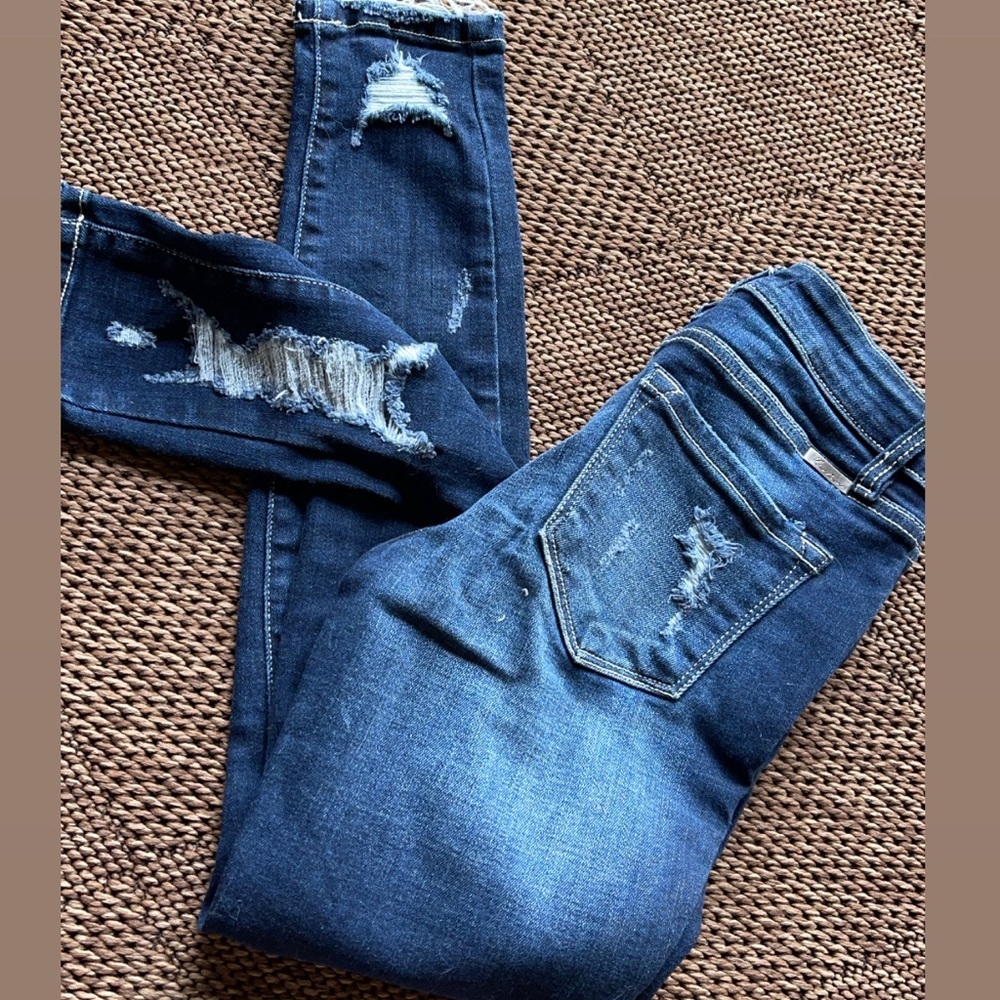 Dark wash Kancan jeans